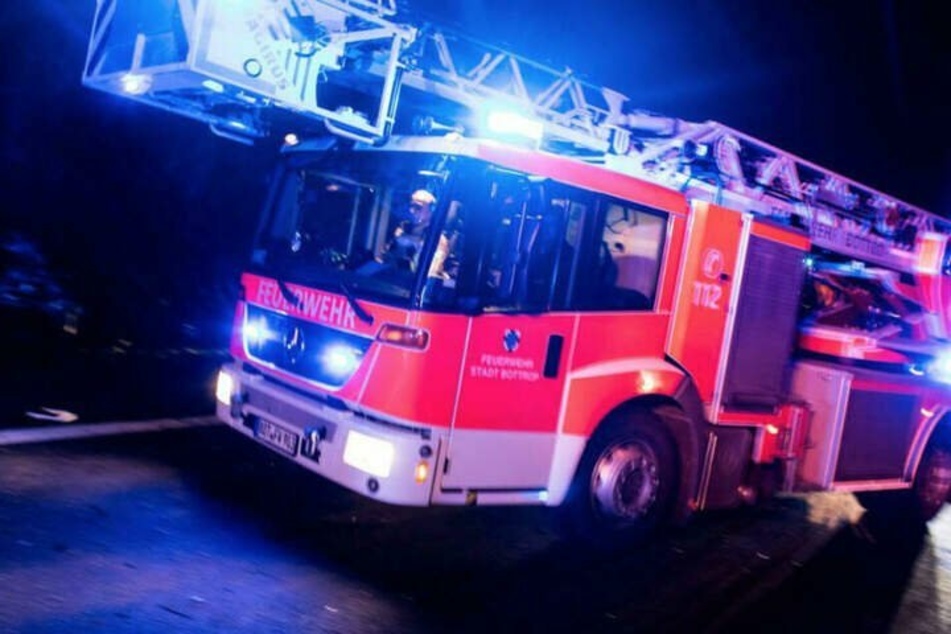 In einem Wohnhaus in Bad Elster brach am Donnerstagabend ein Brand aus (Symbolbild).