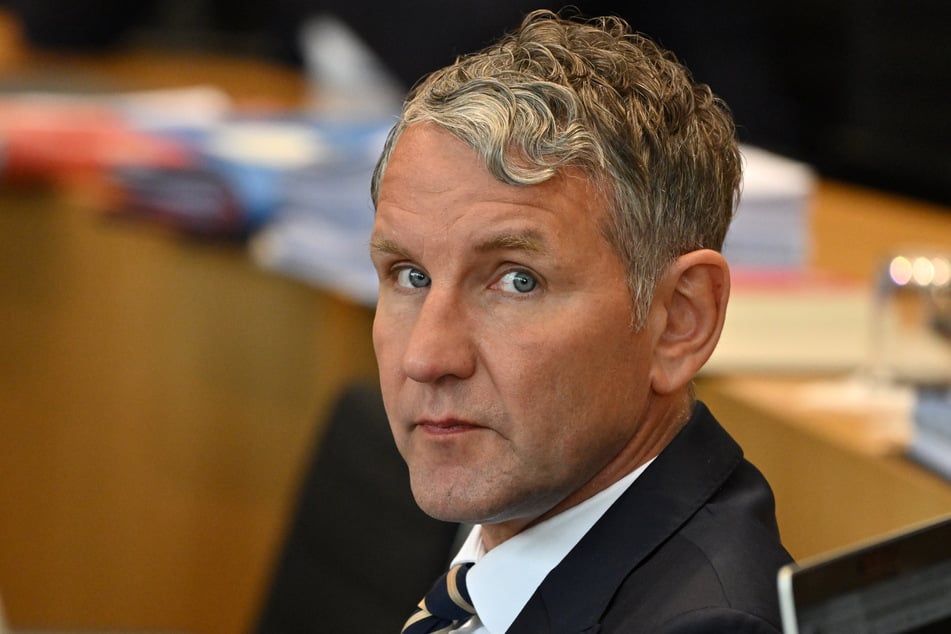 Gegen Björn Höcke wird mal wieder ermittelt. Der Thüringer AfD-Frontmann schweigt allerdings.