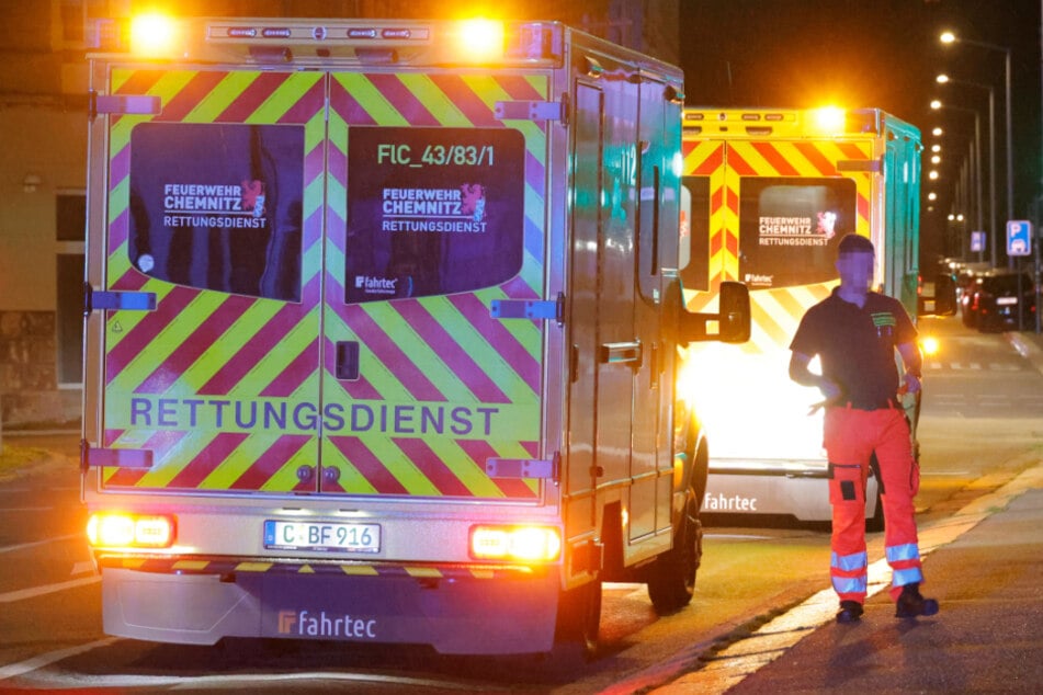 Chemnitz: Gebissen, geschlagen, mit Pfefferspray besprüht: Heftige Schlägerei auf Chemnitzer Sonnenberg