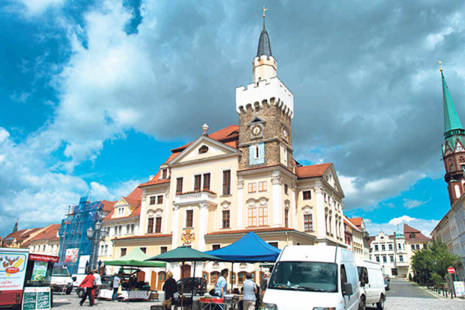 In Löbau steigt am ersten Septemberwochenende der Tag der Sachsen. Da wird
erneut der Versuch unternommen, eine Hymne für den Freistaat zu etablieren.