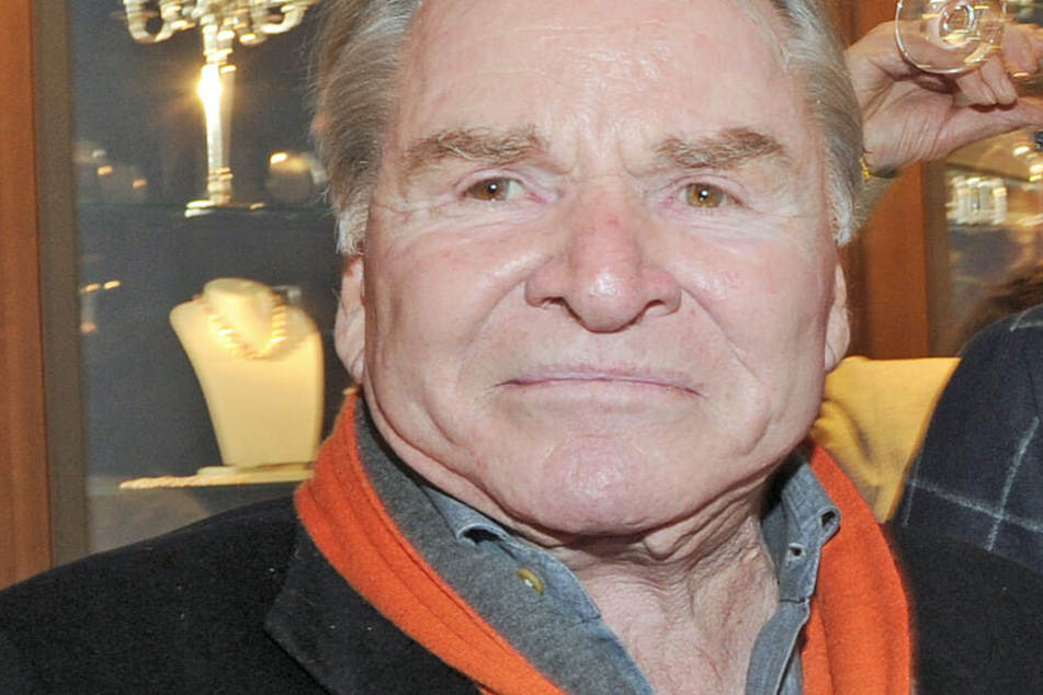 Fritz Wupper (77) redet regelmäßig mit seinem toten Vater.