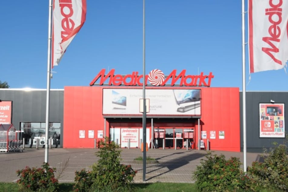 MediaMarkt Henstedt-Ulzburg - Kirchweg 88.