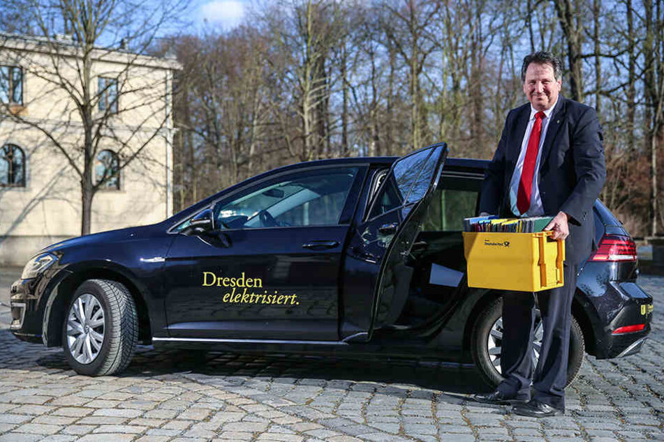 Bis auf Fernfahrten legt der OB alle dienstlichen Touren mit dem e-Mobil zurück.