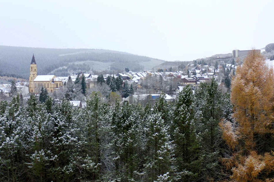 Auch in Oberwiesenthal blieb der Schnee liegen.