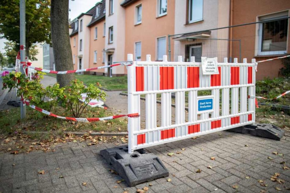 Das Gebiet um die Häuser herum wurde abgesperrt.