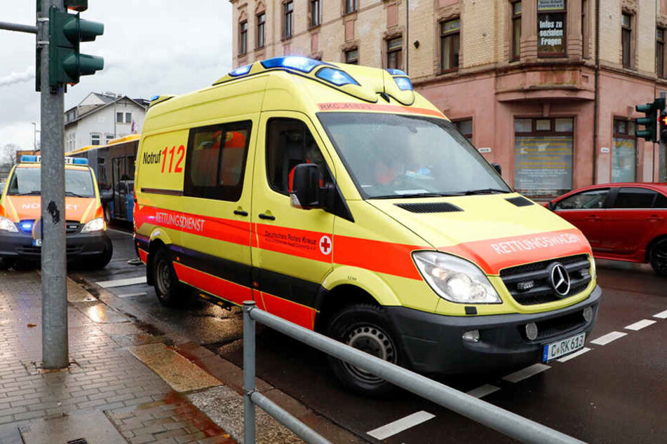 Der 14-Jährige wurde verletzt und musste ins Krankenhaus gebracht werden.