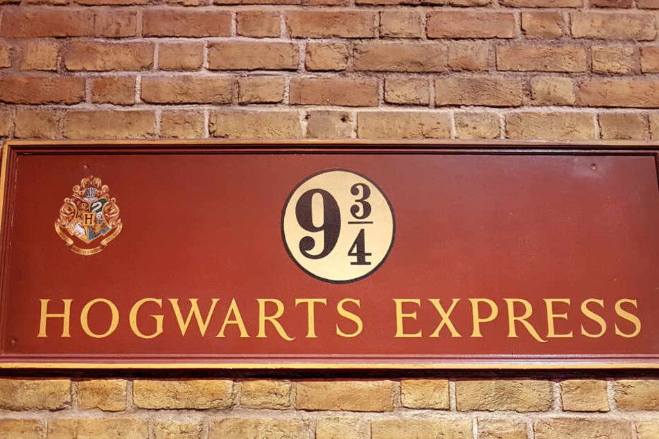 Das Gleis 9¾ wartet auf Euch im Bahnhof King's Cross.