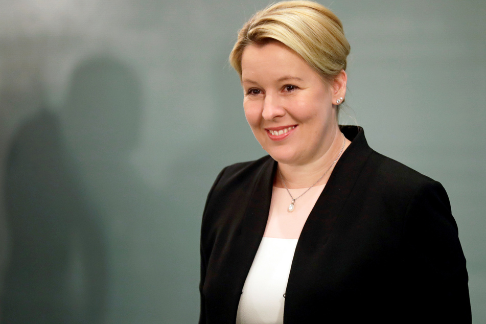 Franziska Giffey (SPD) ist die Bundesministerin für Familie, Senioren, Frauen und Jugend.