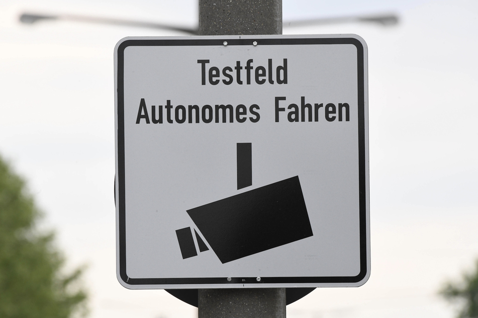 In Karlsruhe werden selbstfahrende Autos in einem Gebiet getestet.