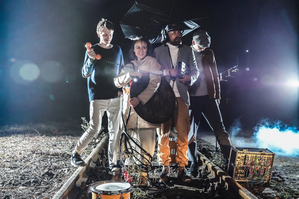 Beim Magdeburger Festival "eXoplanet" warten viele spannende Events, unter anderem ein Konzert mit "Dream Machine" im Kunstmuseum.