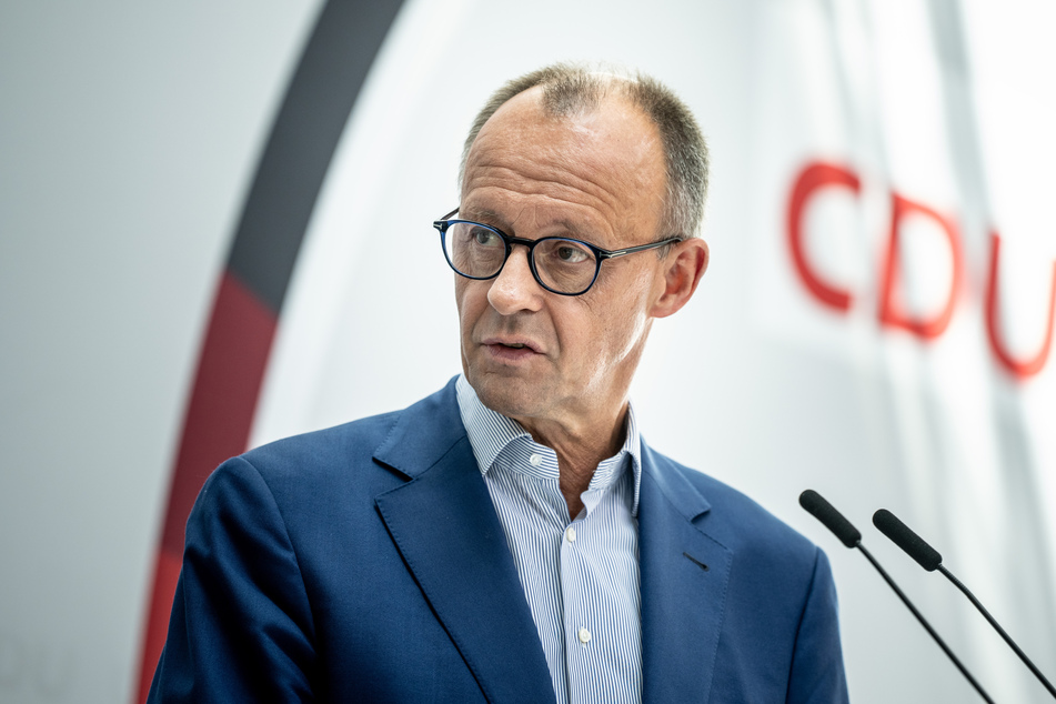 CDU-Vorsitzender Friedrich Merz (67) gab noch keine klare Antwort auf die Frage, ob man hinsichtlich eines Parteiausschlusses von Hans-Georg Maaßen (60) in die nächste Instanz gehen werde, ab. (Archivbild)