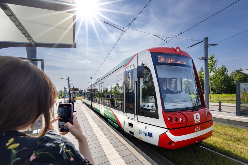 Die Festivalbahn fährt am Mittwoch um 17.14 Uhr am Technopark ab.