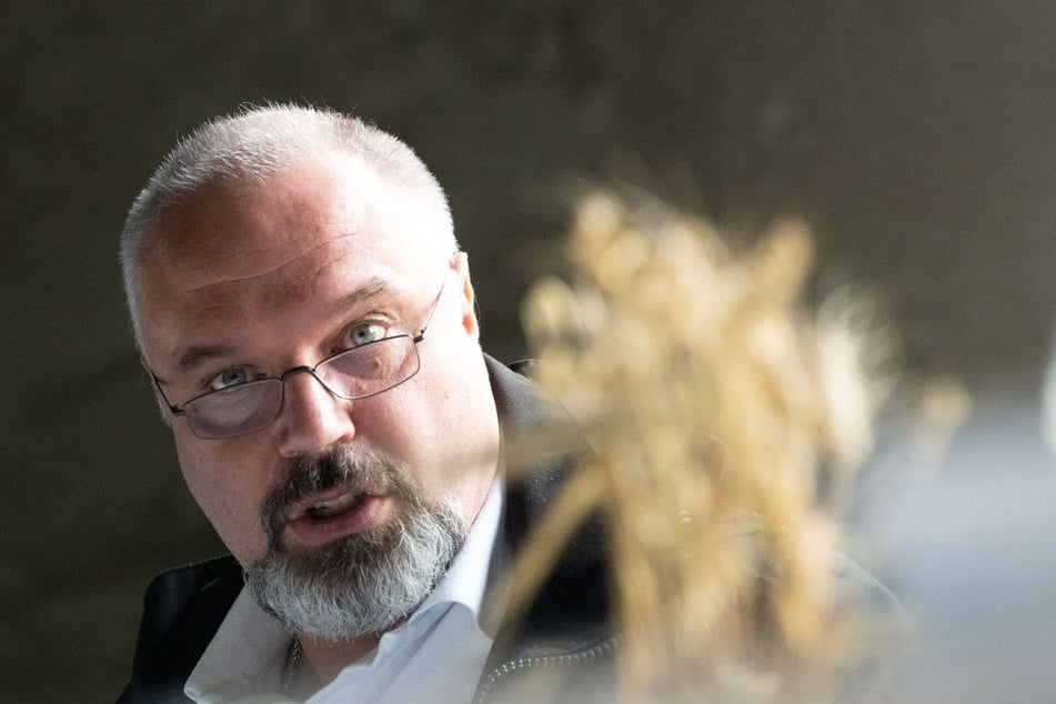 "Wir erwarten von der Politik ein entschlossenes und zügiges Handeln auf allen Ebenen", sagte Sachsens Bauernpräsident Torsten Krawczyk (51) angesichts der durchwachsenen Erntebilanz.