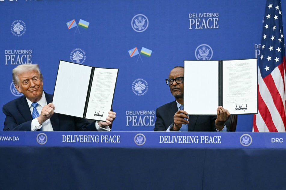 Violence continued on the ground as leaders signed the peace deal on Thursday.