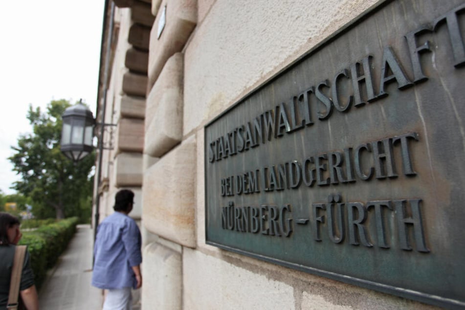 Die Staatsanwaltschaft Nürnberg-Fürth ermittelt wegen Betrugs in einem besonders schweren Fall.