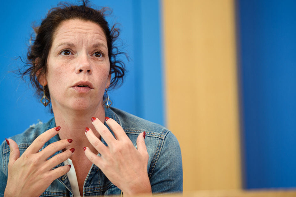 Partei-Chefin Antje Feiks (40).