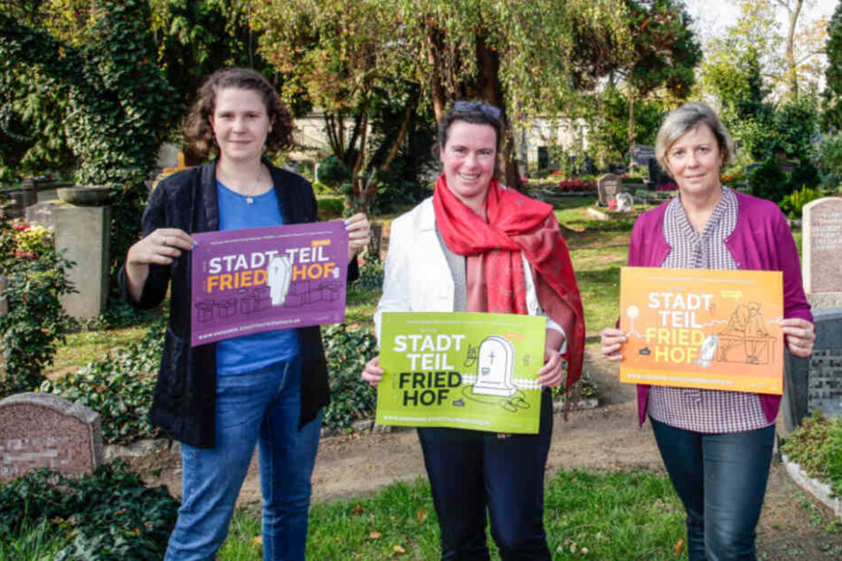 Lara Schink (29), Heike Hofmann (47) und Ellen Hönl (53) haben gestern die Kampagne "Mein Stadtteil, mein Friedhof" gestartet.