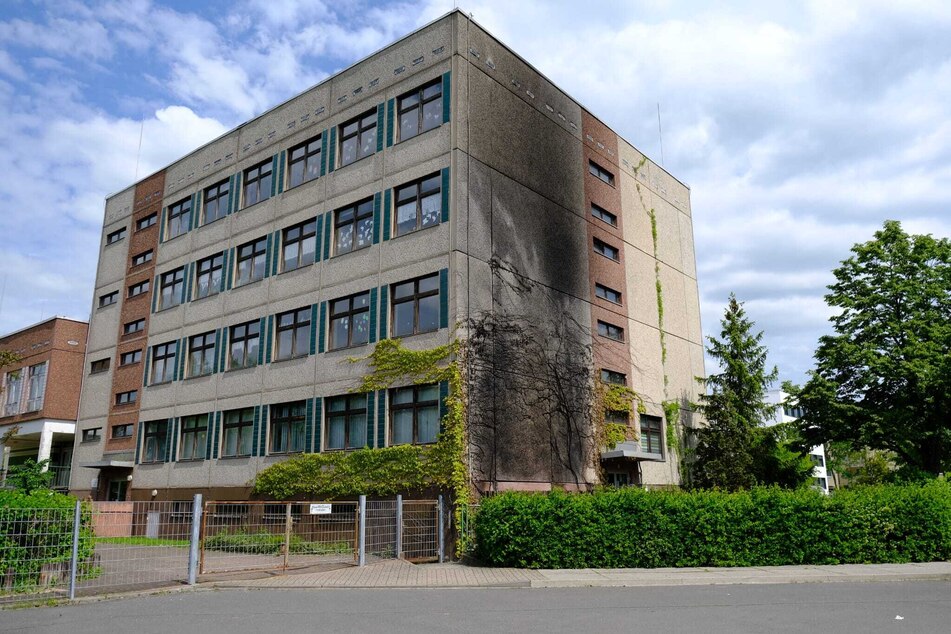 An der Brüder-Grimm-Grundschule in Paunsdorf wurde in der Nacht auf Freitag vermutlich gezündelt.