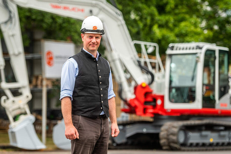 Daniel Hüttner (43), Chef des Bauunternehmens "Gunter Hüttner", freut sich über die neue Richtlinie: "Arbeits- und Gesundheitsschutz muss an oberster Stelle stehen."
