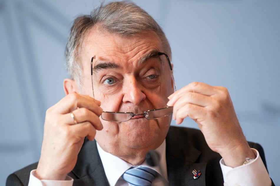Herbert Reul (68, CDU), Innenminister von Nordrhein-Westfalen.