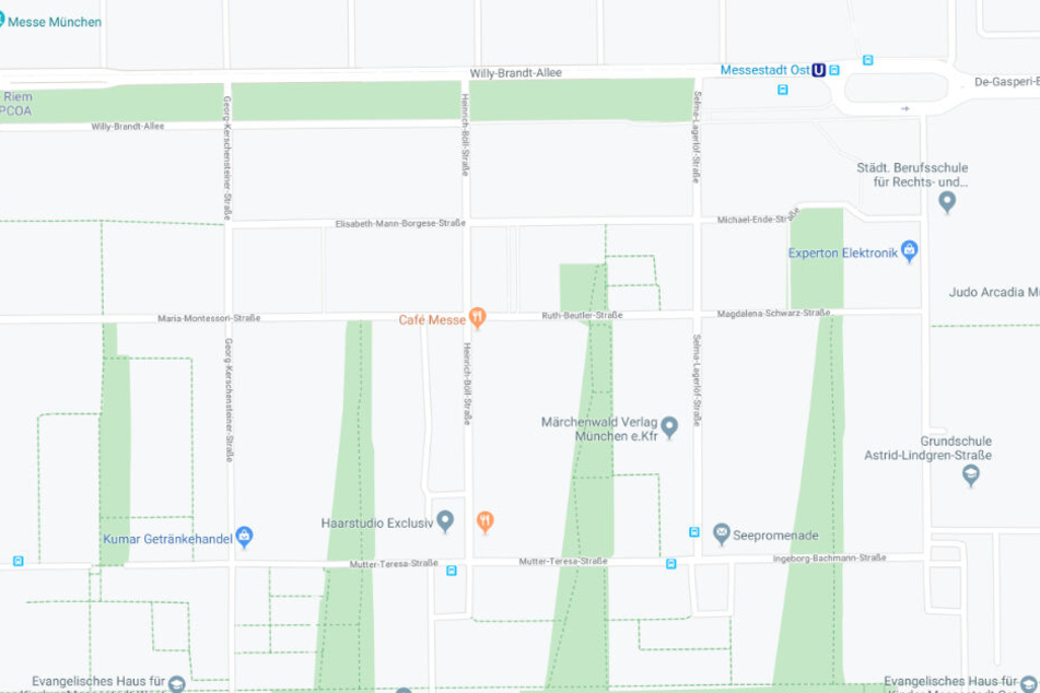 Der Mann wurde vor einem Mehrfamilienhaus in der Heinrich-Böll-Straße in München-Riem aufgefunden.