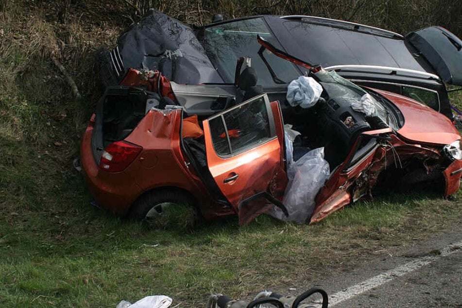 Insgesamt waren vier Autos in den Unfall verwickelt.