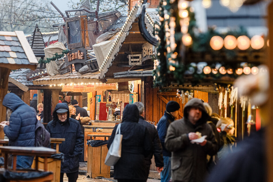 Ein Besuch des Wandsbeker Winterzaubers lohnt sich in jedem Fall, denn das Winterdorf hat viel Weihnachtliches zu bieten.
