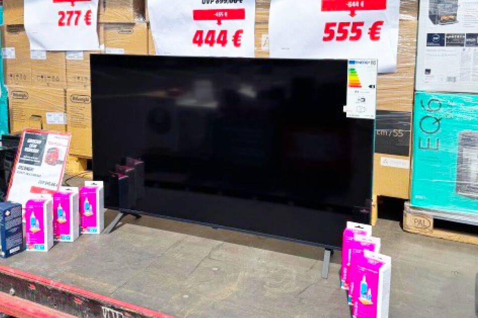 MediaMarkt verkauft 65-Zoll-Fernseher von LG mega günstig