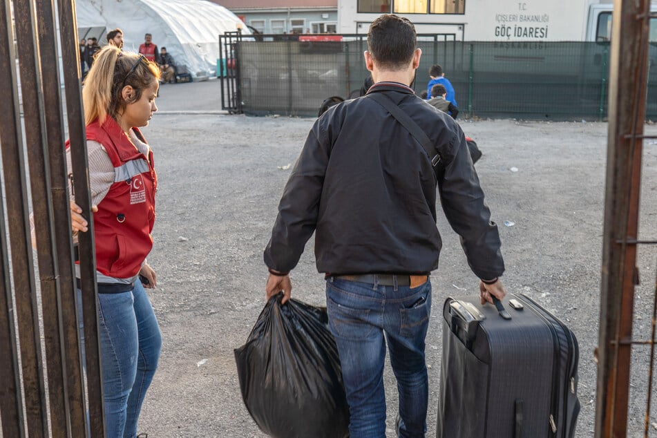 In der Türkei sind bereits Hunderte Syrer freiwillig gegangen.