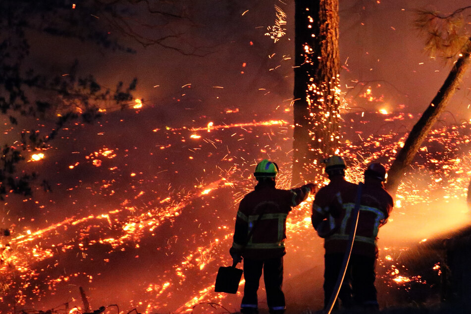 Feuer-Katastrophe in Frankreich: Hunderte Menschen evakuiert