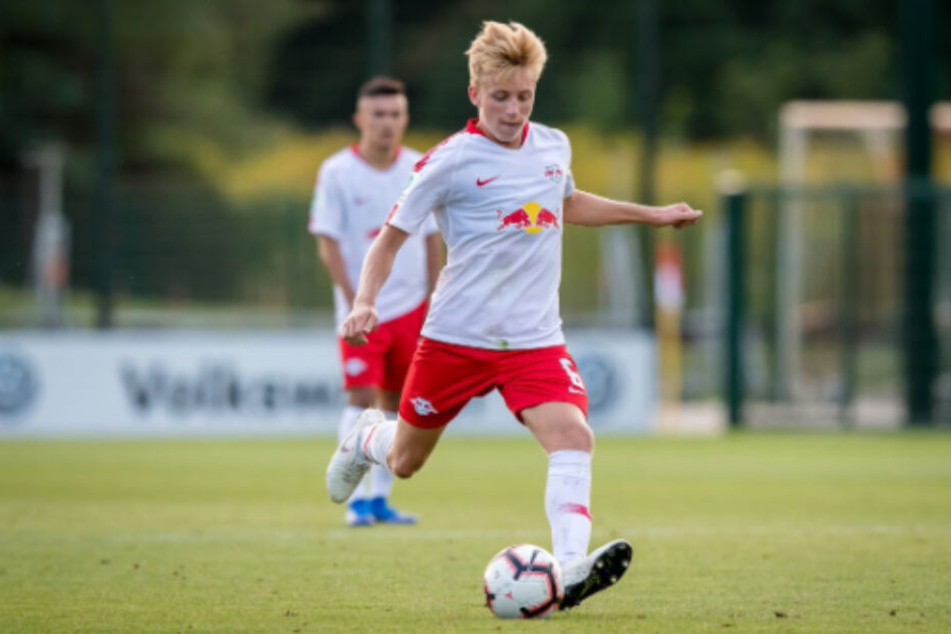 Mads Bidstrup (18) unterschrieb einen Profi-Vertrag bei RB Leipzig bis 2023.
