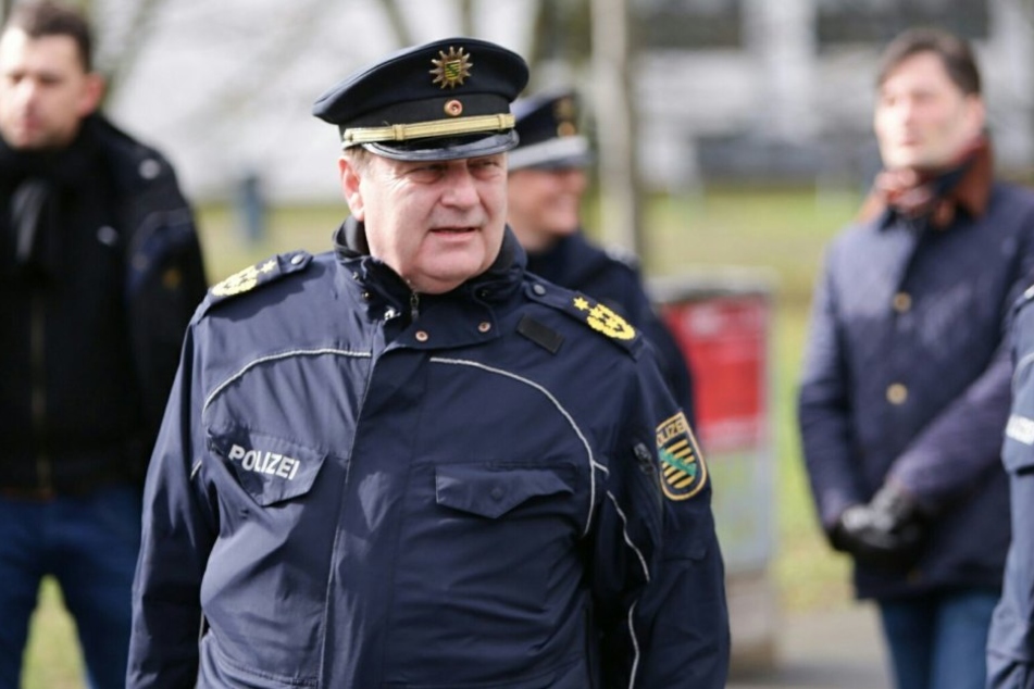 Leipzigs Polizeipräsident Bernd Merbitz zeigte sich im Gespräch mit TAG24 mit dem Demo-Tag zufrieden.