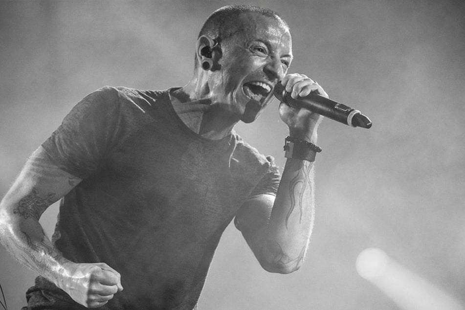 Chester Bennington (✝41) bei einem Konzert im Jahr 2014 in Polen.