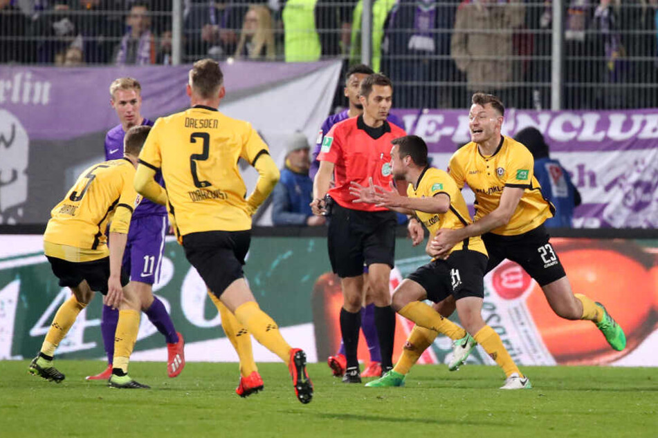 Justin Löwe schoss beim Derby in Aue das vorentscheidende 2:1 für Dynamo.