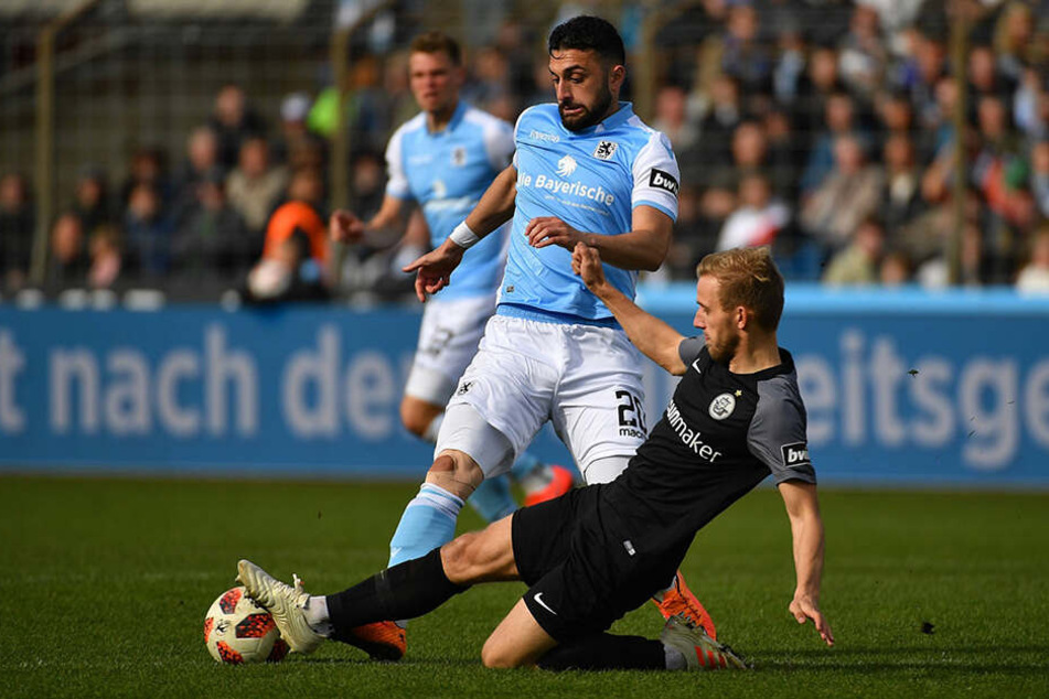 Harter Kampf: Hansa Rostock konnte den Traditionskracher am Ende knapp für sich entscheiden.