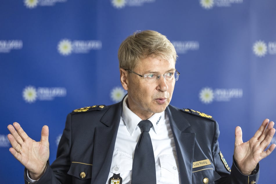 Der Dresdner Polizeipräsident Lutz Rodig (60) bezeichnet die Landeshauptstadt weiterhin als sicher.