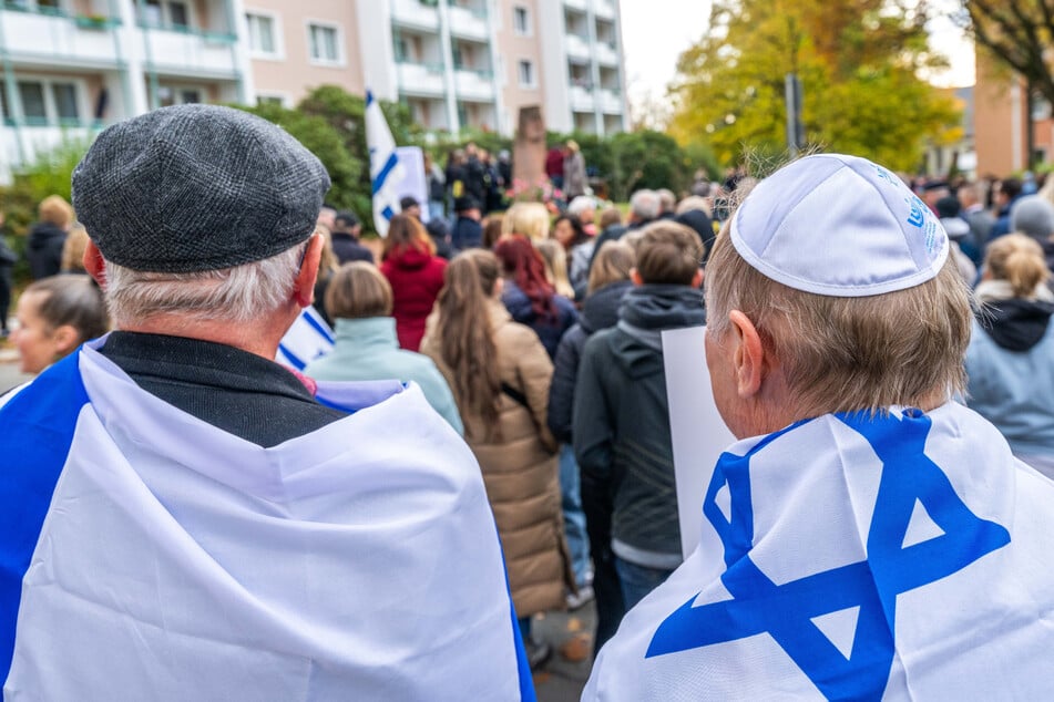 In Chemnitz gibt es eine jüdische Gemeinde, die sich immer mehr Sorgen um ihre Sicherheit macht.