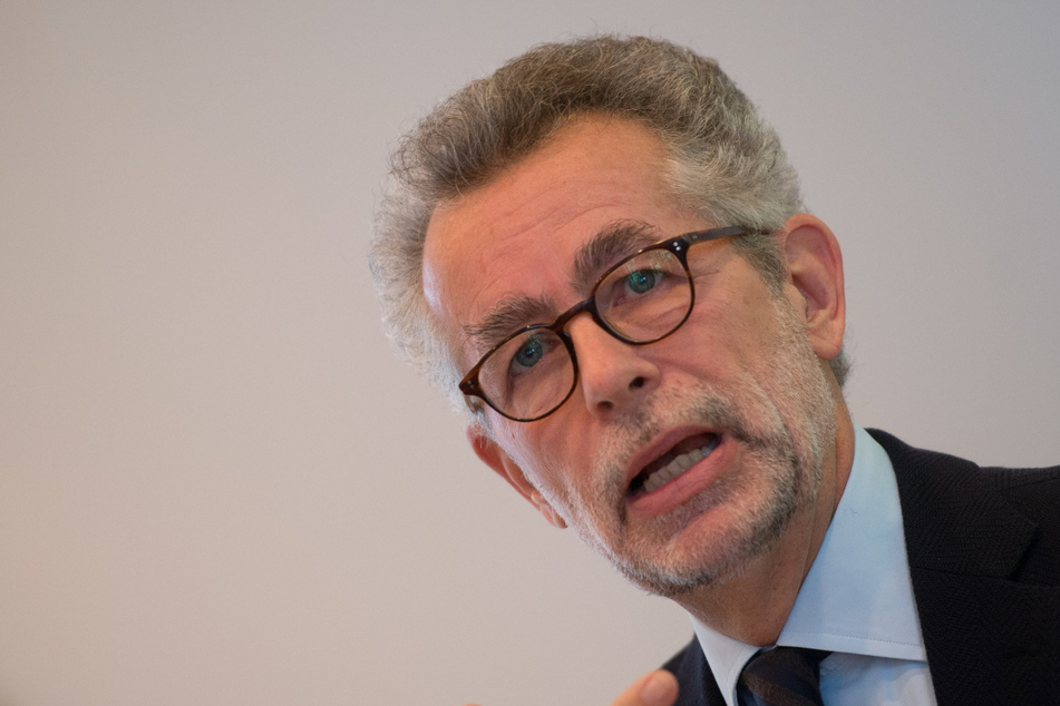 Prof. Hans Vorländer (67) hat mit anderen Forschern zusammen die Aktivitäten europäischer Rechtspopulisten unter die Lupe genommen.