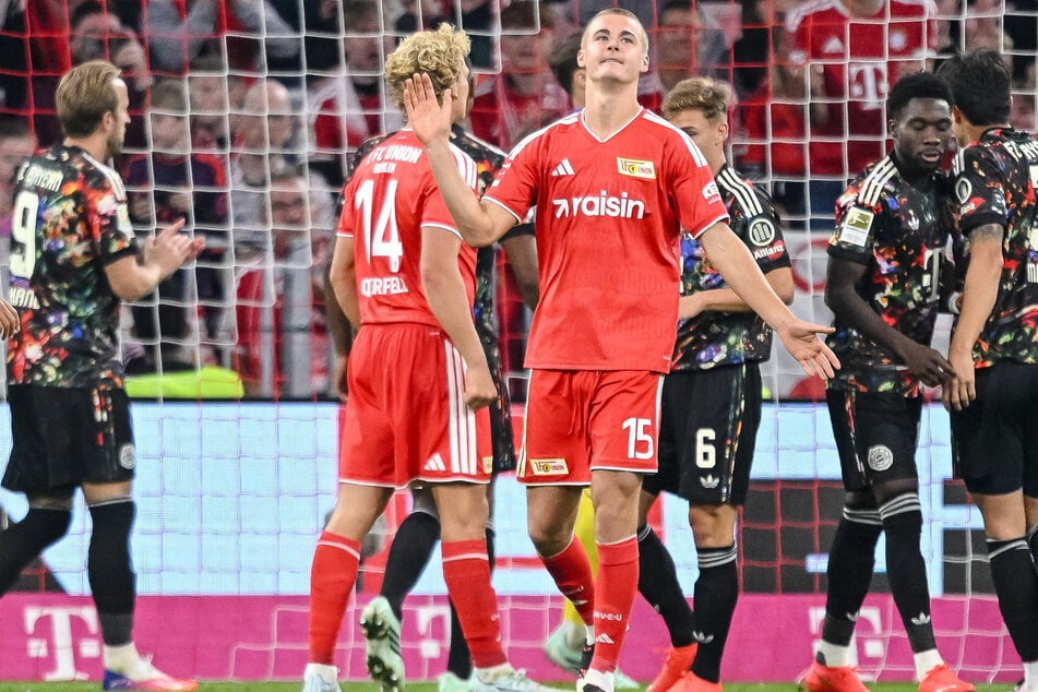 Tom Rothe (21, vorne) hatte mit Union in München nichts zu melden.