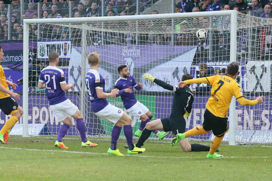Niklas Kreuzer netzt zum 2:0 ein.