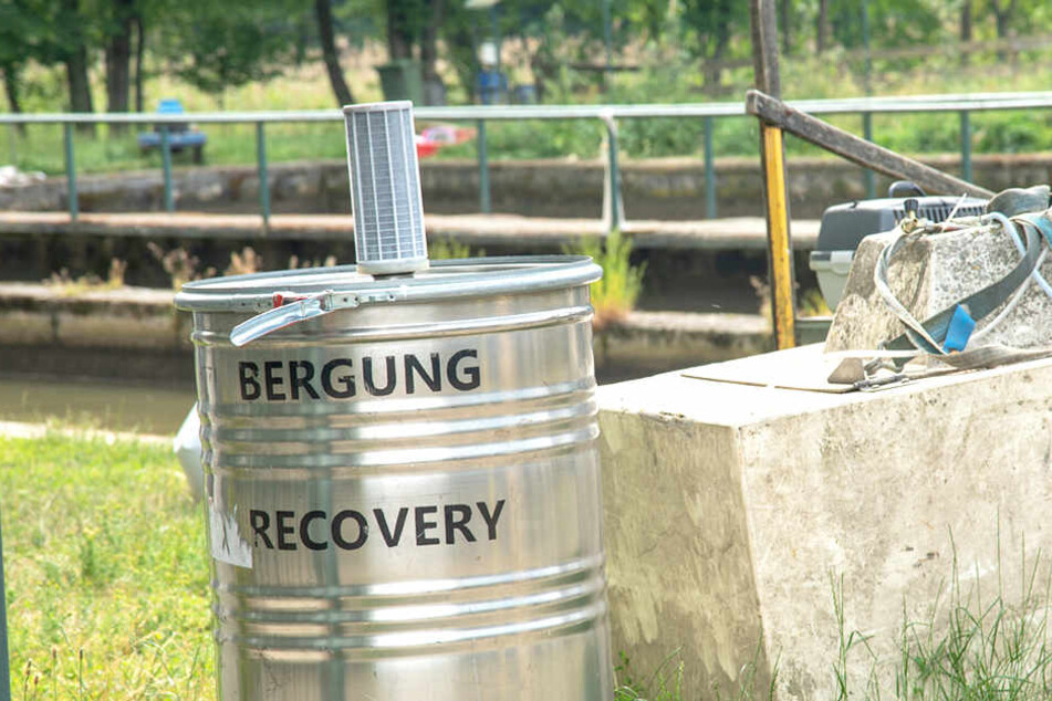 Das Wasser einer Forellenzuchtanlage wurde verunreinigt. Der Verdacht einer Straftat liegt nahe.