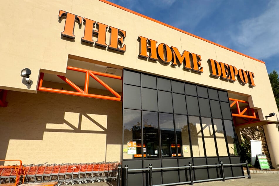 Save big on power tools at Home Depot this Wednesday, December 3