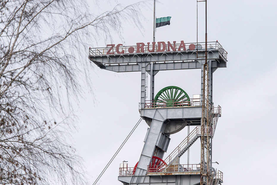 Ein kräftiges Erdbeben hat ein Kupferbergwerk im westpolnischen Polkowice erschüttert.