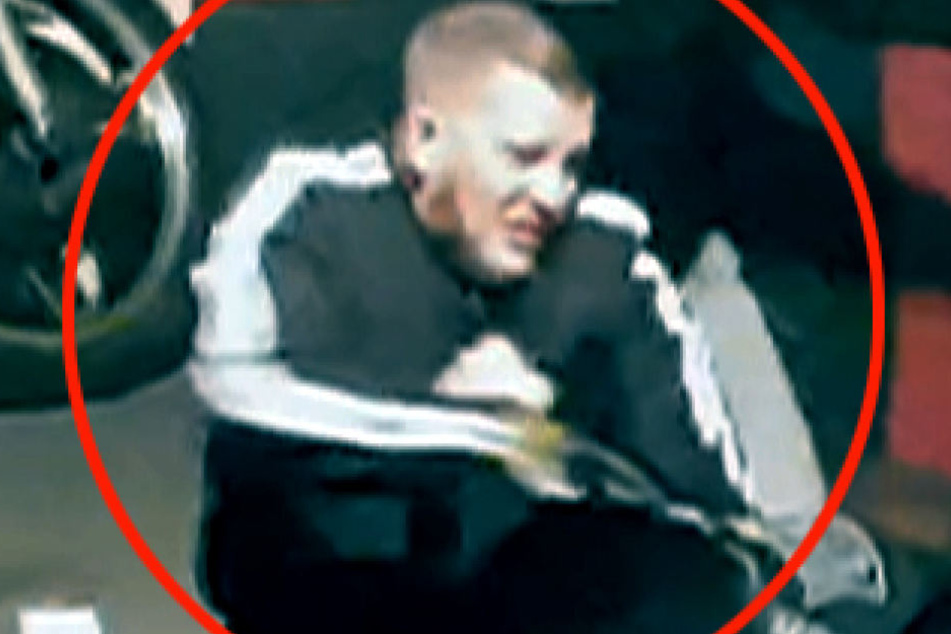 Die Bonner Polizei nach einem unbekannten Täter.