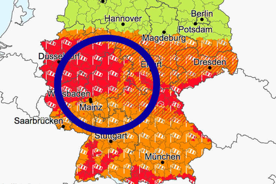 Das Bild zeigt einen Screenshot von der Website des Deutschen Wetterdienstes.