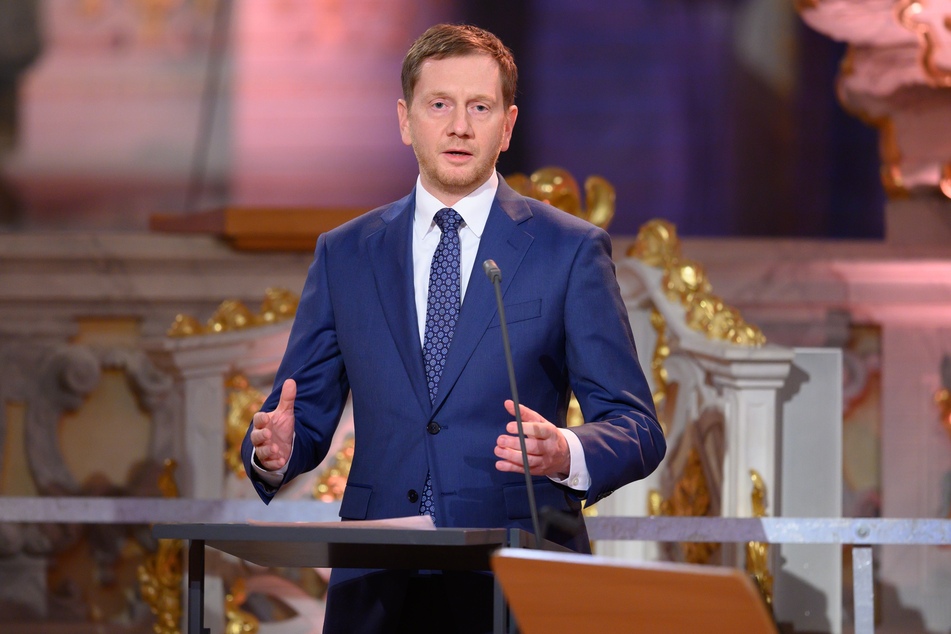 Michael Kretschmer (45, CDU) blickt auf die Folgen der Corona-Pandemie. Er verlangt zu einem Kassensturz nach der Krise.