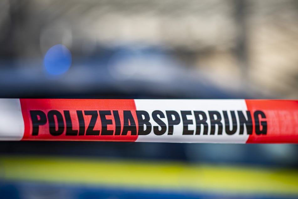Die Polizei sperrte den Fundort ab. (Symbolfoto)