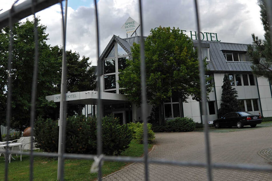 Auch das Spreehotel verabschiedet sich von den Flüchtlingen...