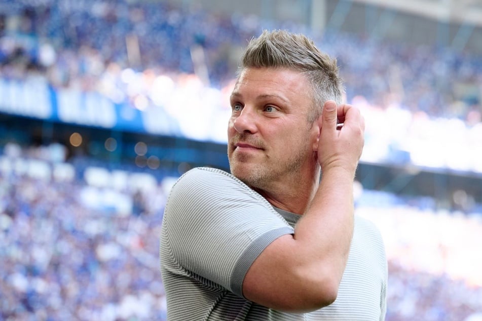 Auch Lukas Kwasniok (zuletzt SC Paderborn) soll auf dem Trainer-Zettel der FC-Bosse stehen. Der 43-Jährige bevorzugt aber wohl ein Sabbatjahr.