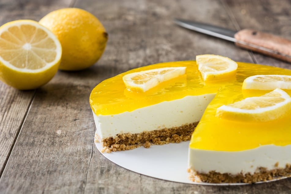 Lemon Cheesecake